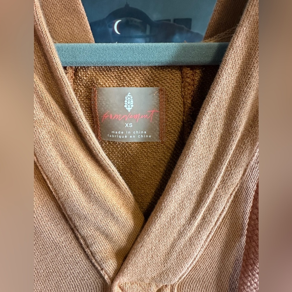 NWT Free People Spur Of The Moment
Solid Hoodie in Pink Cinnamon - Picture 2 of 12